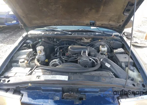 2003 Chevrolet S-10 Ls from USA, damaged, VIN 1GCCS14X838100373